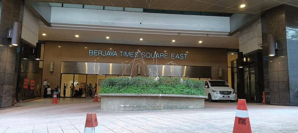 Фото Апартаменты Berjaya Time Square