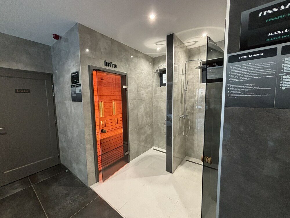 Фото Ikonik SPA Panzió