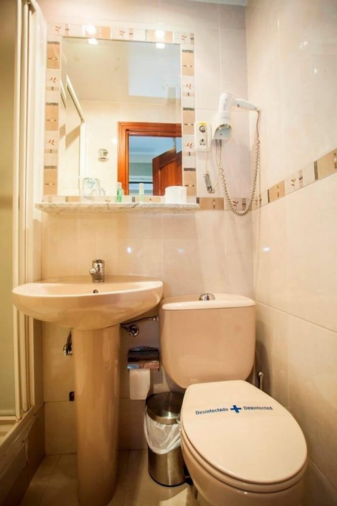 Фото Pensión Carrera