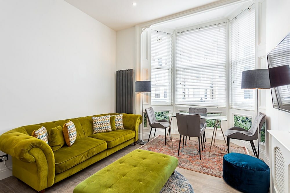 Фото Charming Chelsea Flat