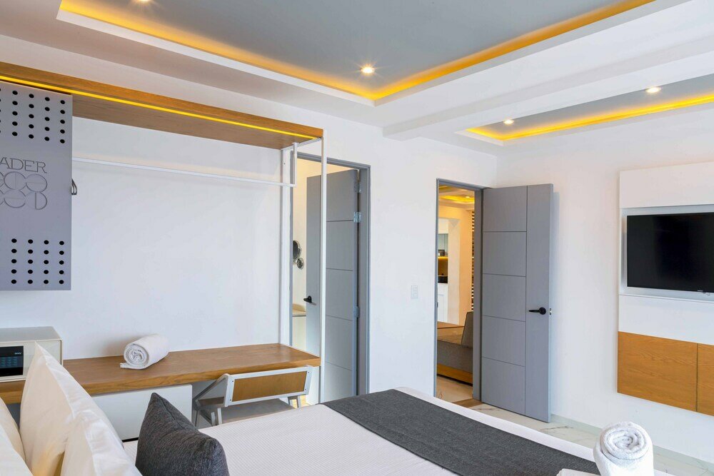 Фото Luxury Apartments Pool & Jacuzzi