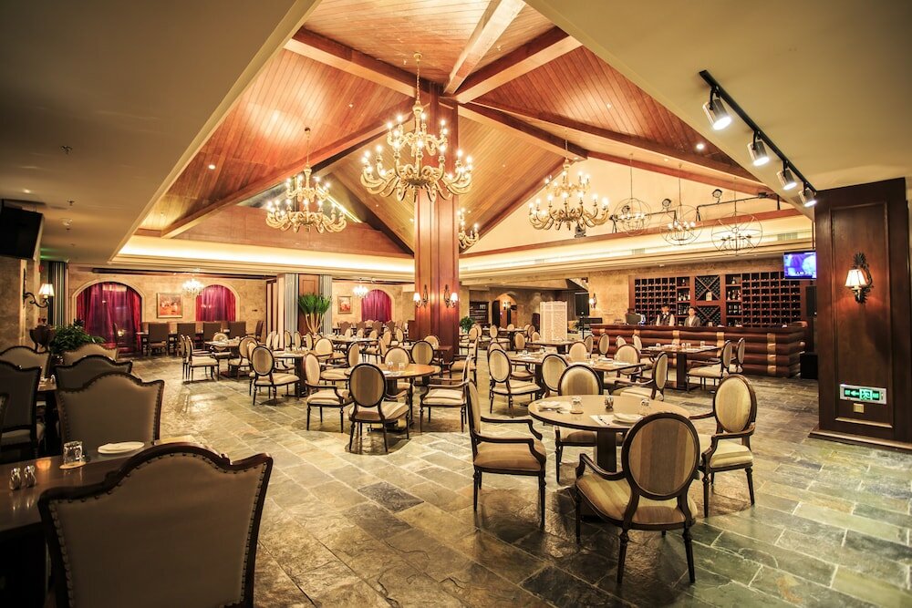 Фото Orenda Teton Hotel