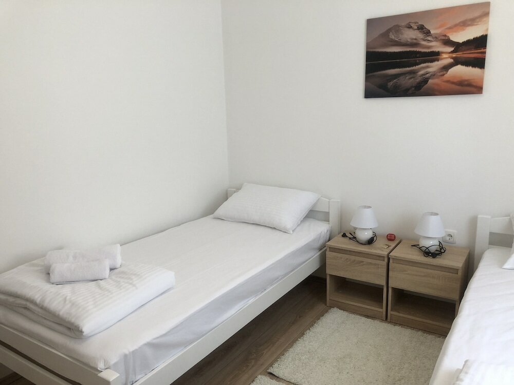 Фото Lovely holiday house Elenna