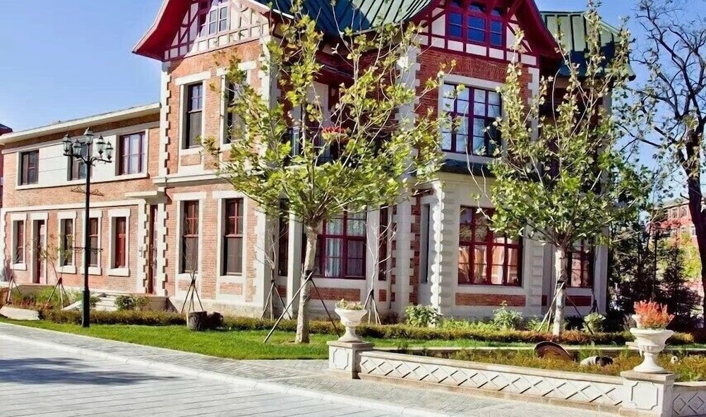 Фото отеля 1