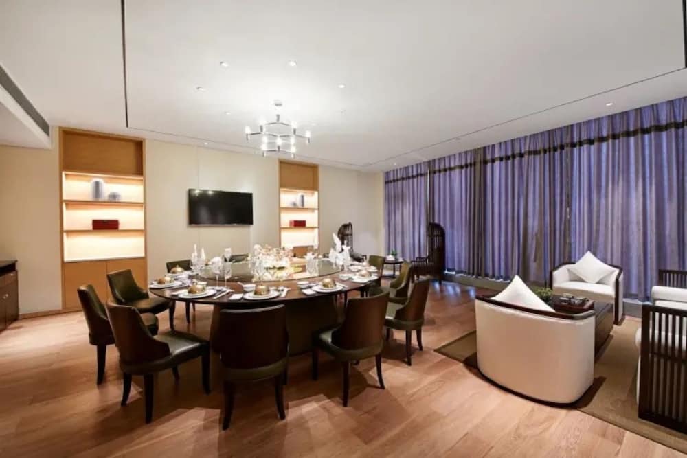 Фото New Century Kylie Hotel Ningbo