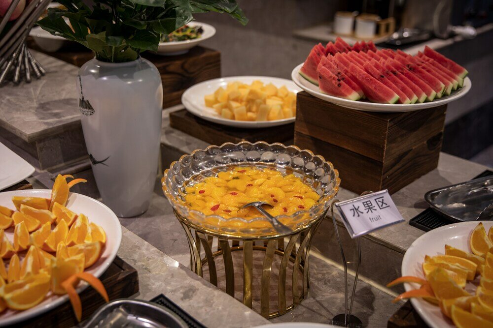 Фото Yiwu Manting City Hotel