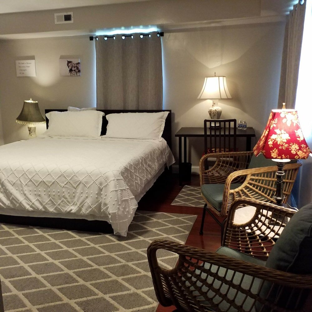 Фото Fairmount House