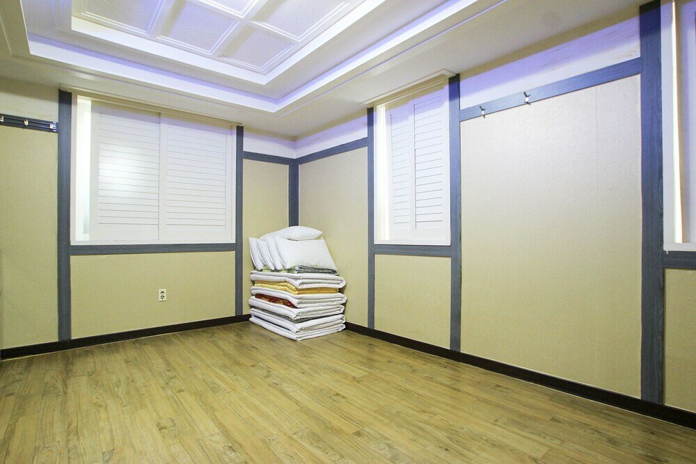 Фото Ulleung Hwangje Hotel