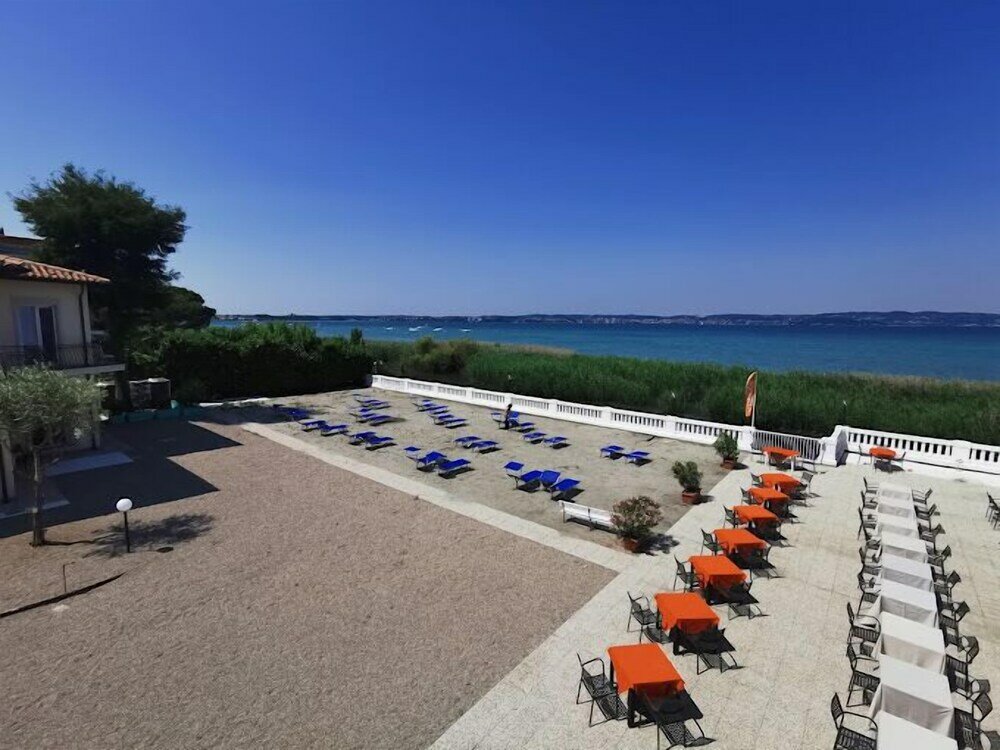 Фото Hotel Villa Trieste