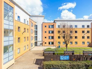 Гостиница Vibrant Ensuite Rooms - Hatfield - Hostel