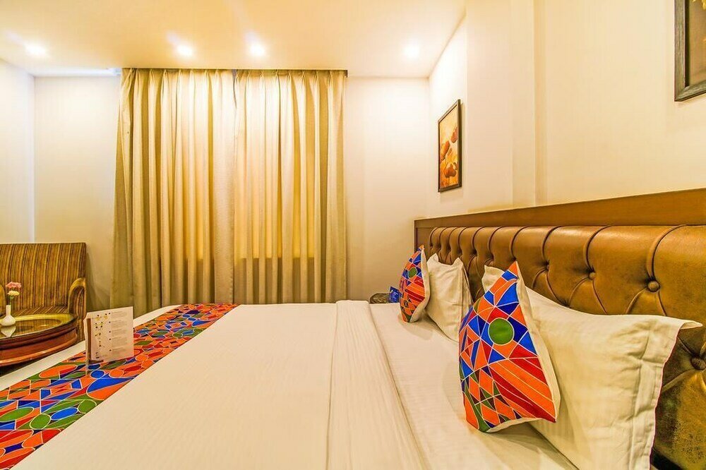 Фото Hotel Wti Airport