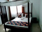 Bustani Apartment