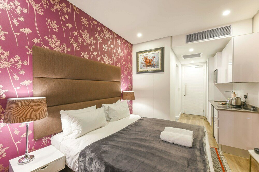 Фото Illovo Central Apartments