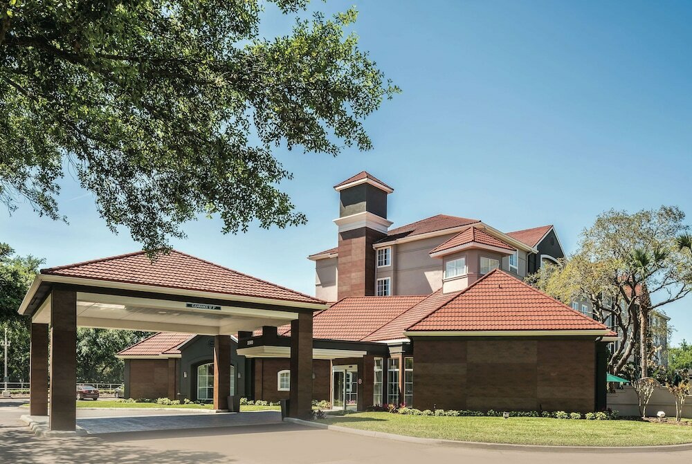 Фото La Quinta Inn & Suites by Wyndham Orlando Lake Mary