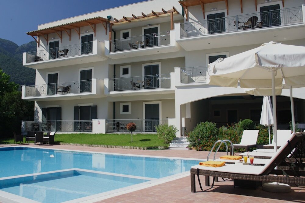 Фото Hotel Eleana