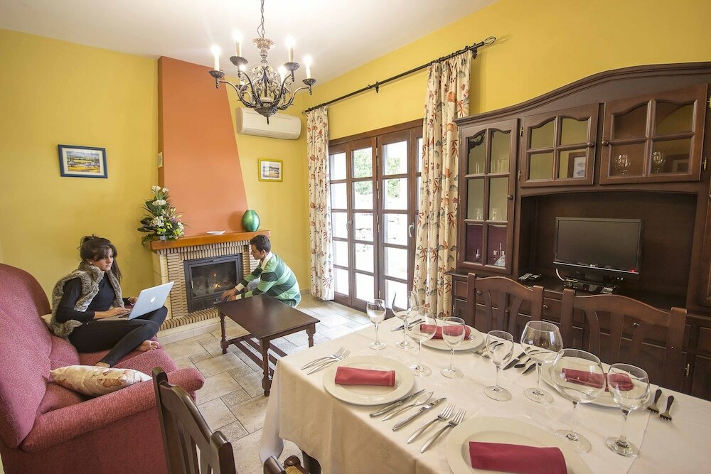 Фото Las Mayoralas