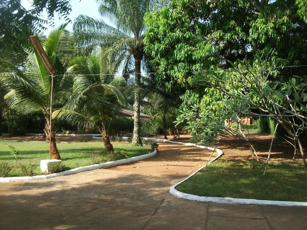 Фото Centre Ayifa Hôtel