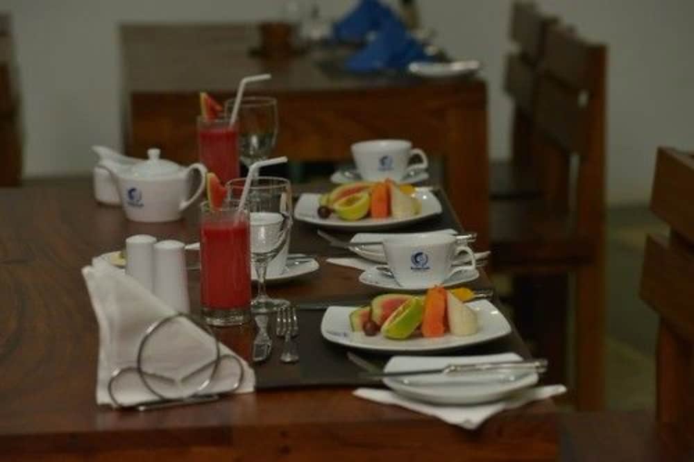 Фото Athena lake Boutique