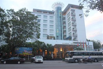 Фото Mondial Hotel Hue