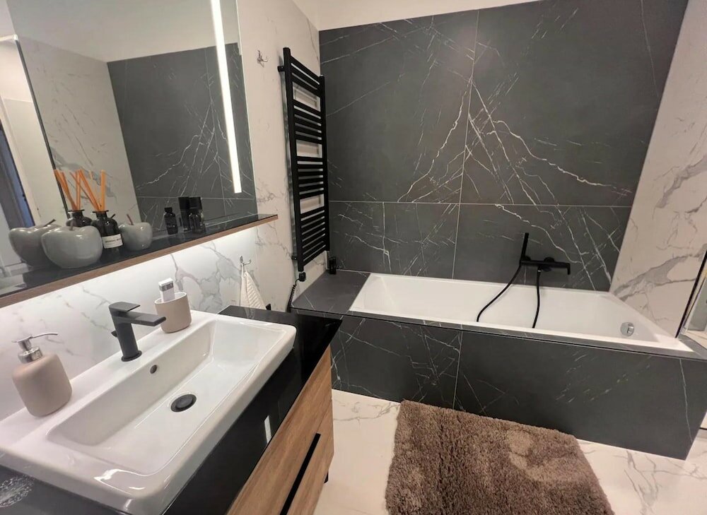 Фото Glamorous Apartment in Budapest Hungary