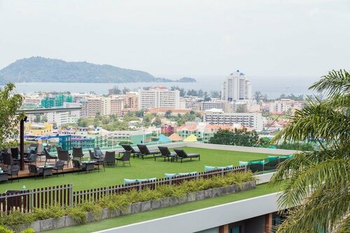 Гостиница Mai House Patong Hill