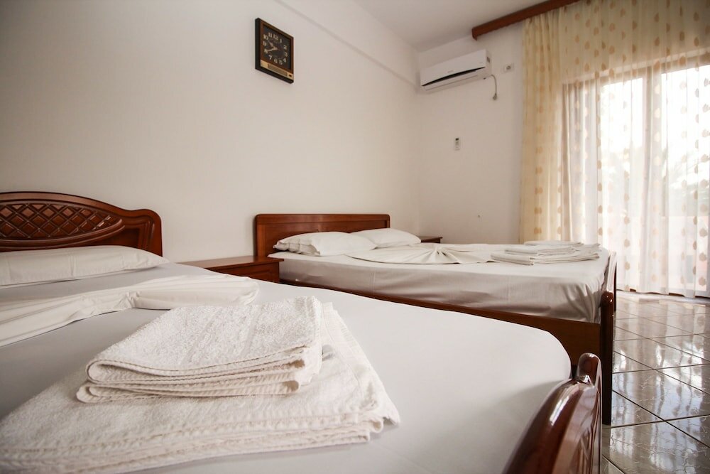 Фото Apartments Dine