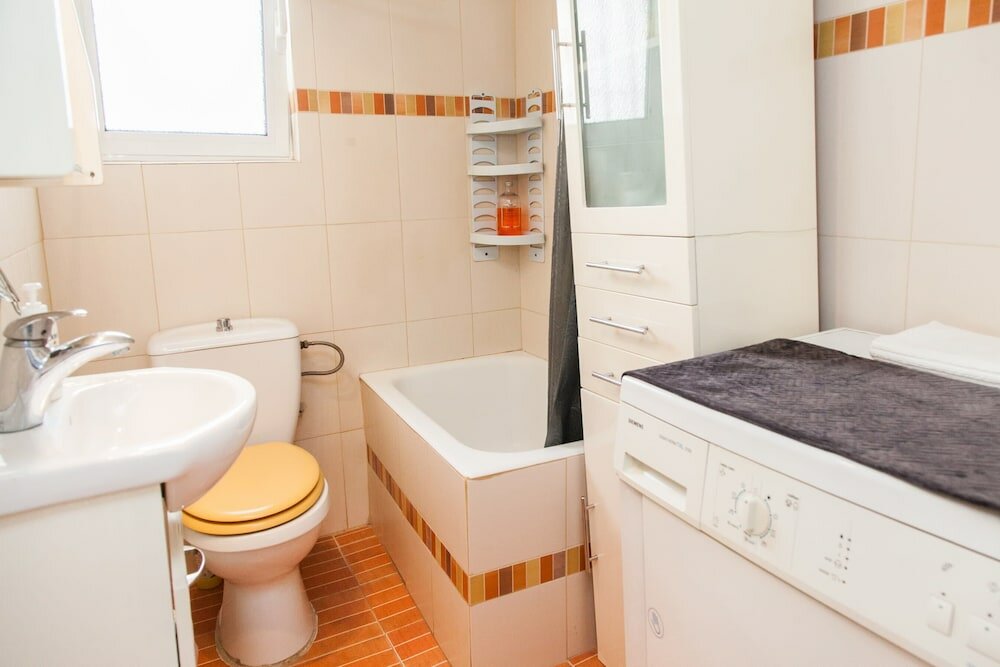 Фото Cute apartment in Neos Kosmos