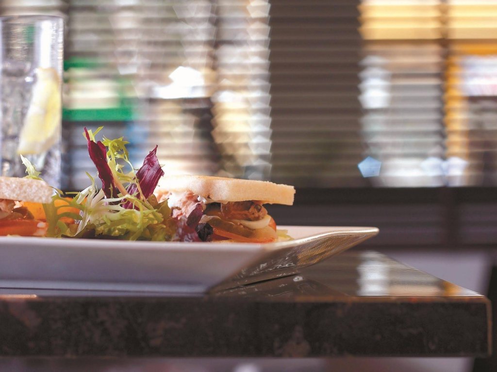 Фото Hesperia Zaragoza Centro