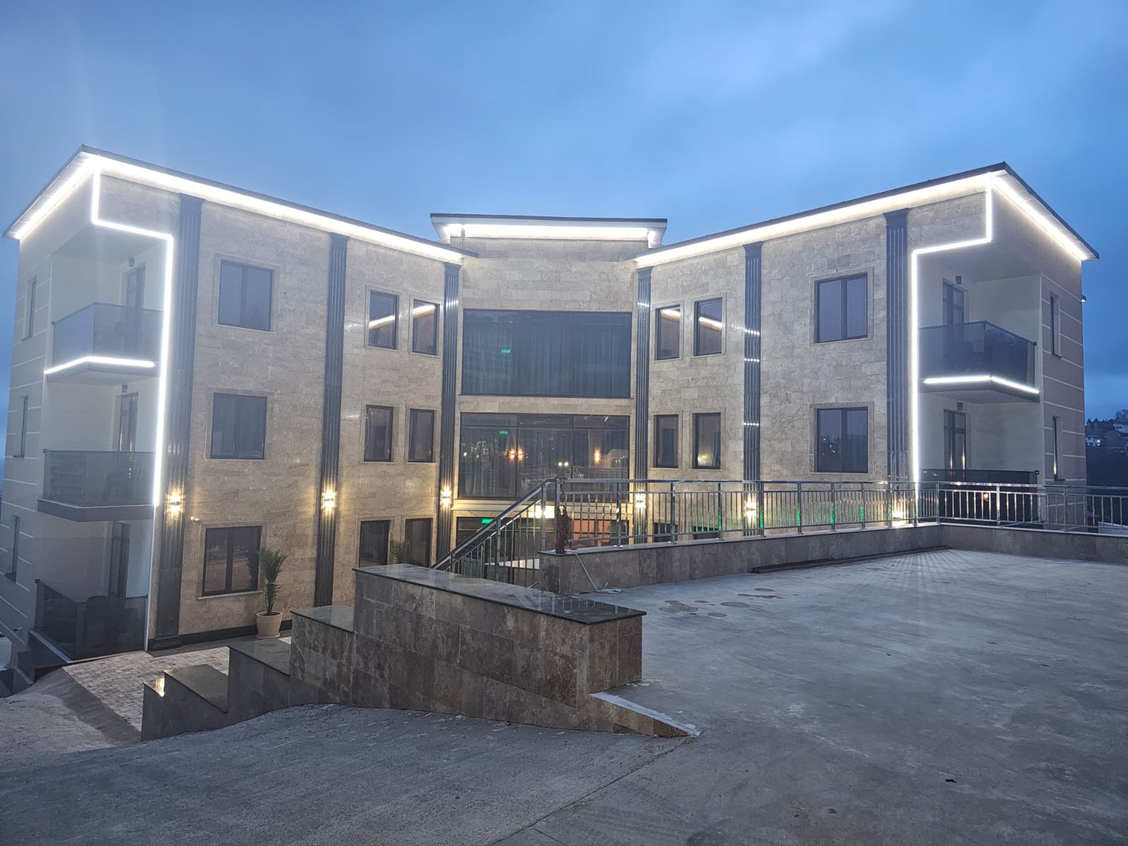 Фото Династия