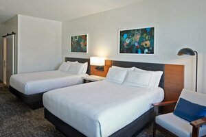 Гостиница The Fort Sutter Sacramento, Tapestry Collection by Hilton