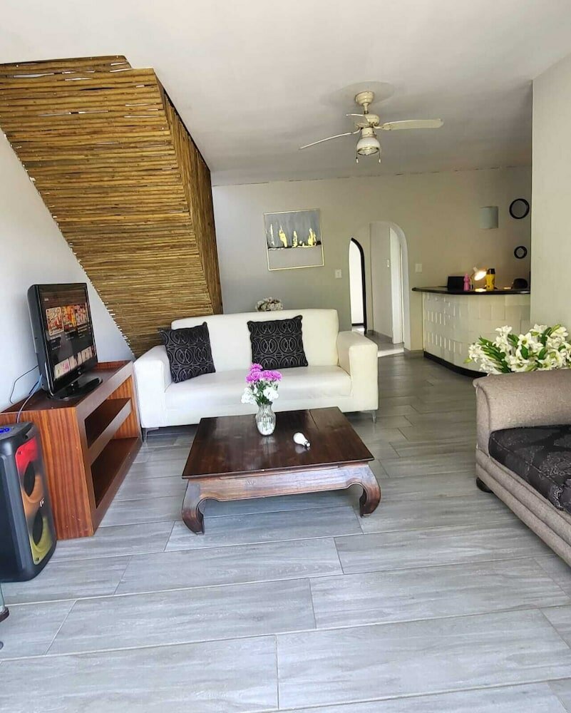 Фото Sky View Guest House Randpark Idge