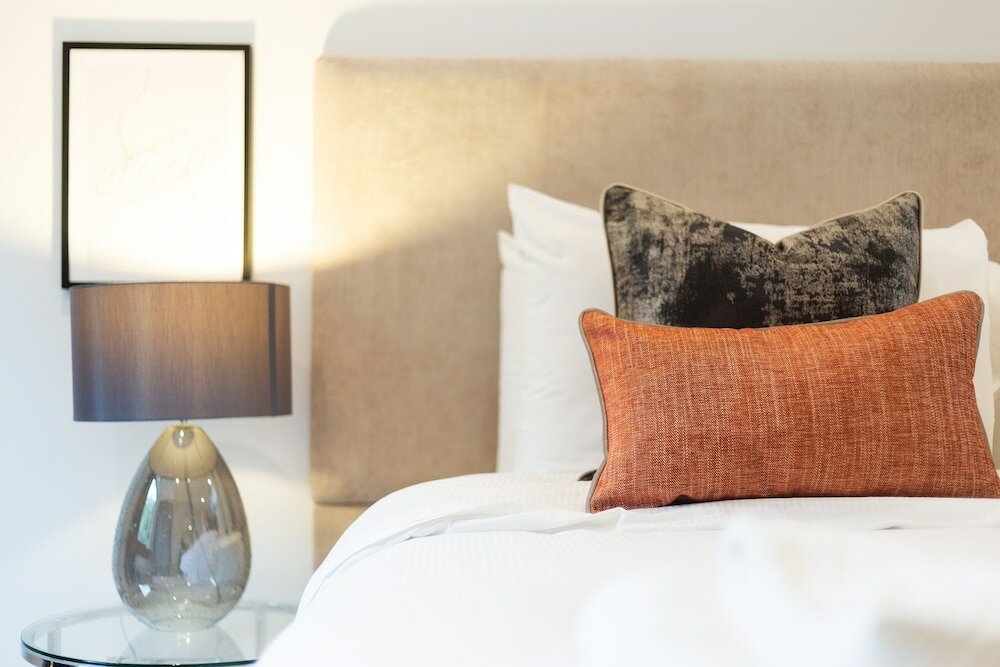 Фото The Carlyle - Elegant Serviced Apartments