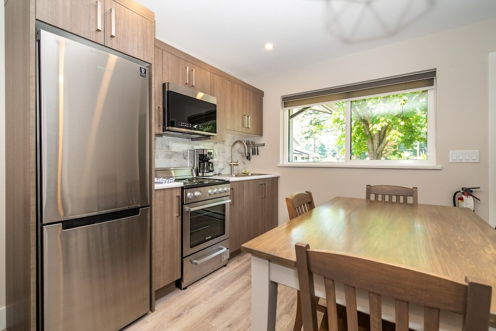 Фото Pathfinder Camp Resorts Agassiz