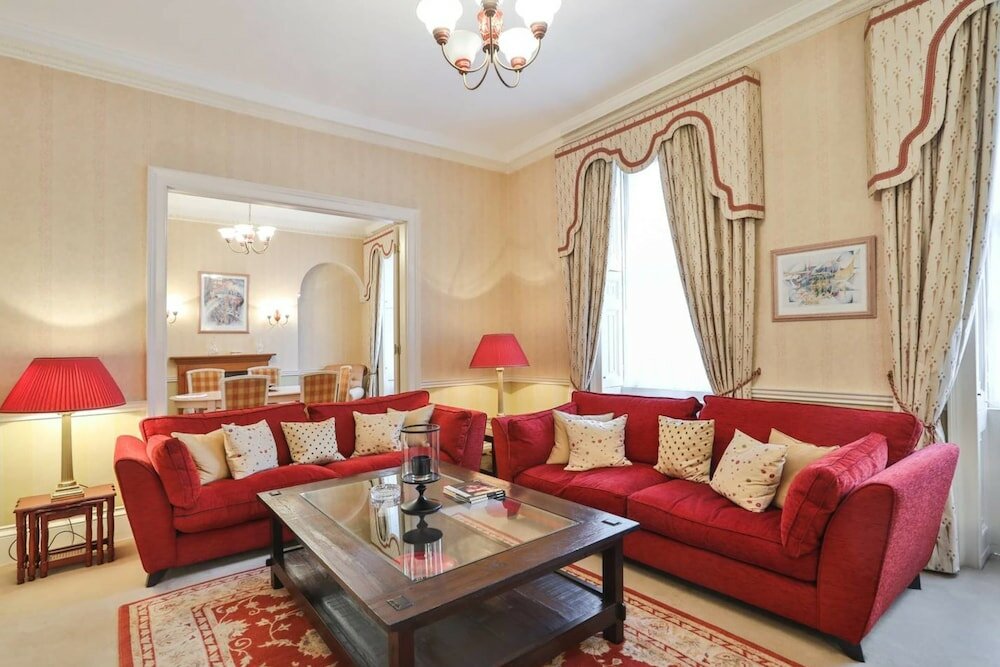 Фото Luxury and Modern Bayswater Apartment