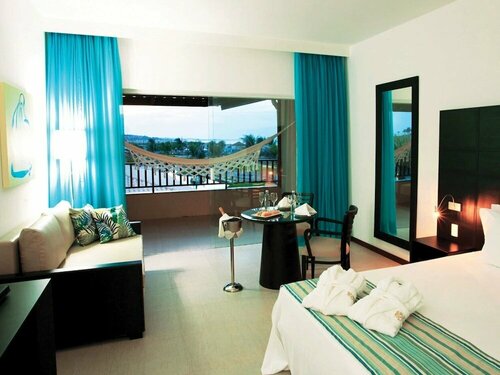 Внешний вид отеля Dom Pedro Laguna Beach Resort & Golf в Акиразе, фото 5