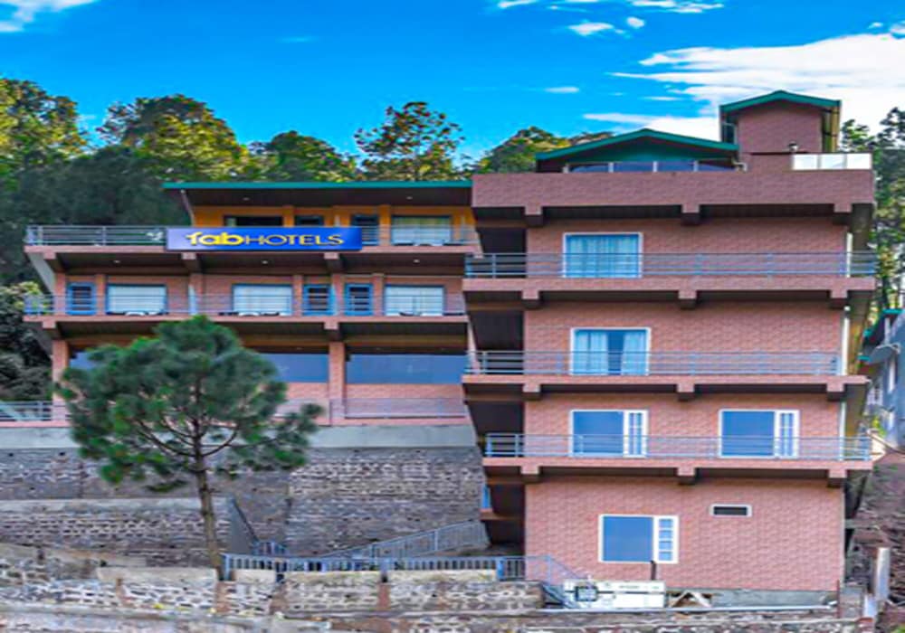 Фото отеля 2