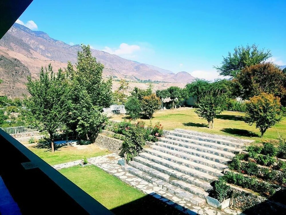 Фото Gahirat Castle