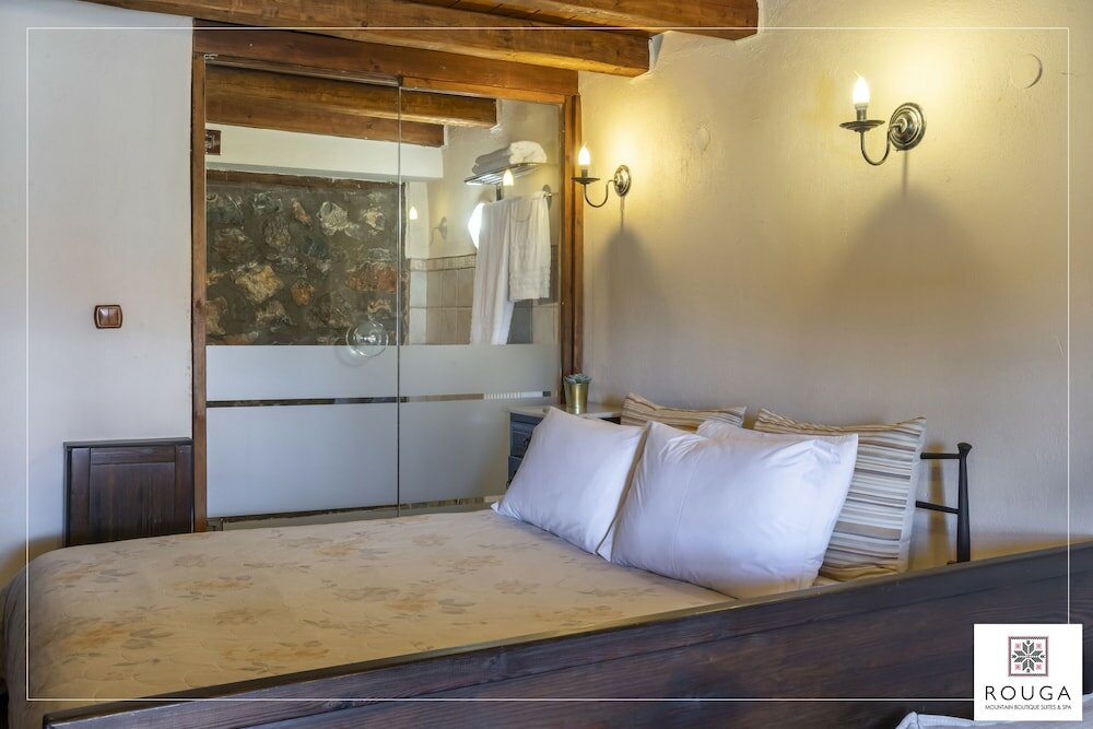 Фото Rouga Mountain Boutique Suites & SPA