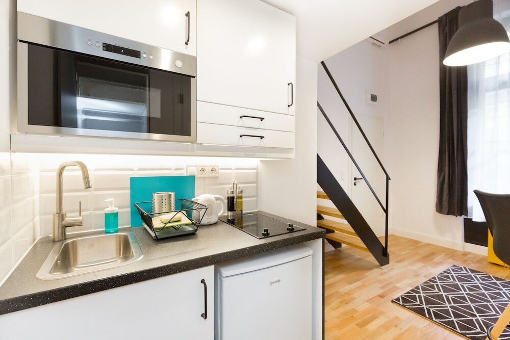 Фото Leah Studios