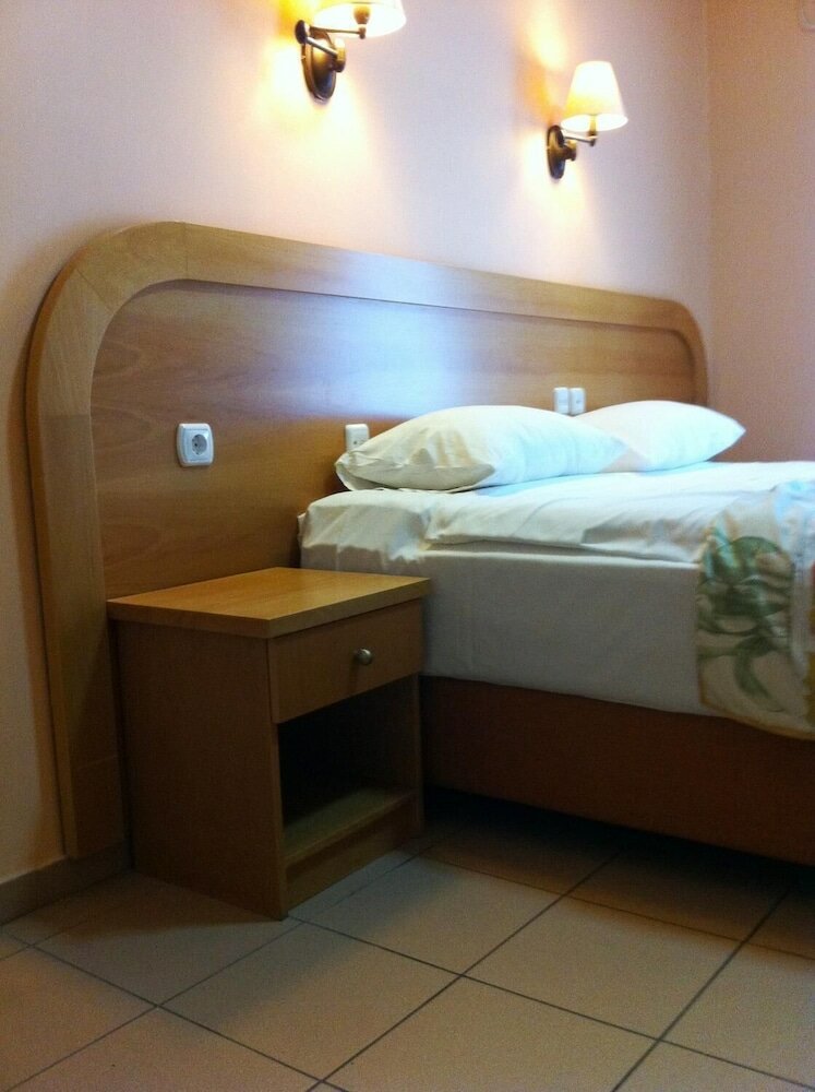 Фото Hotel Segas