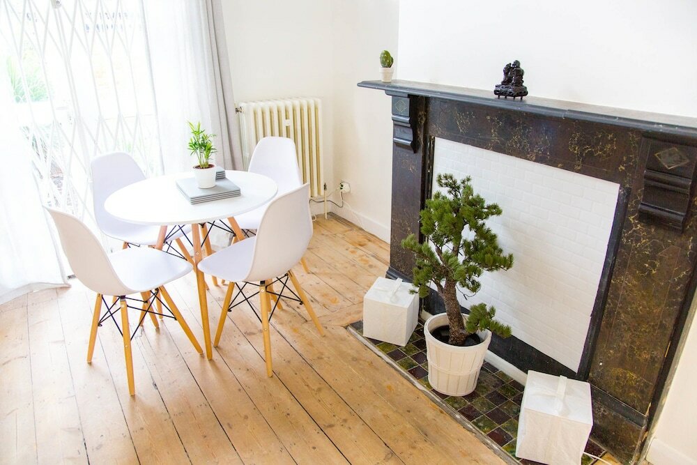 Фото Spacious Two Bed in Hackney