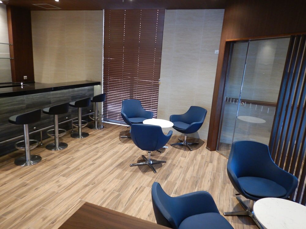 Фото Wishton Hotel Yangon