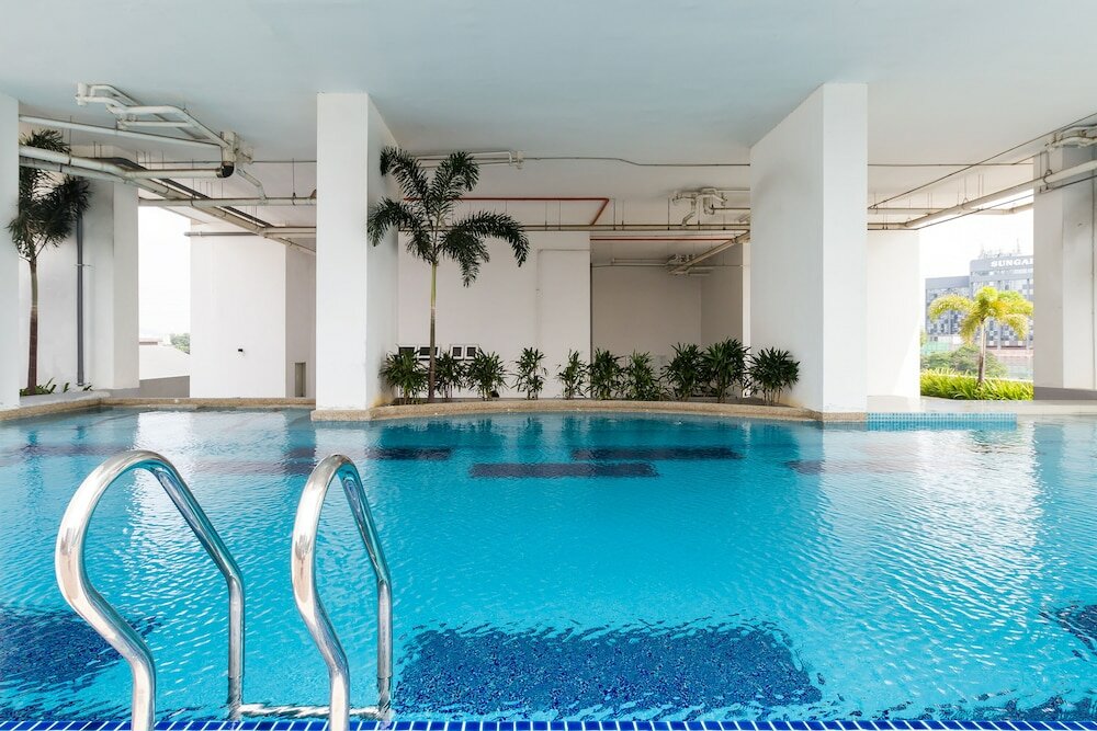 Фото Boulevard Service Suites at Jln Kuching