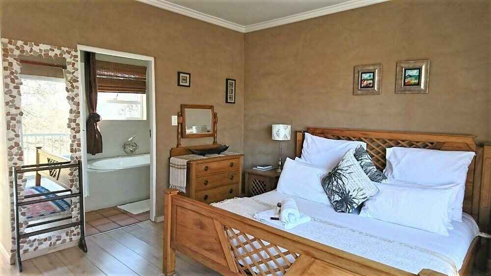 Фото Indigo Moon Guesthouse