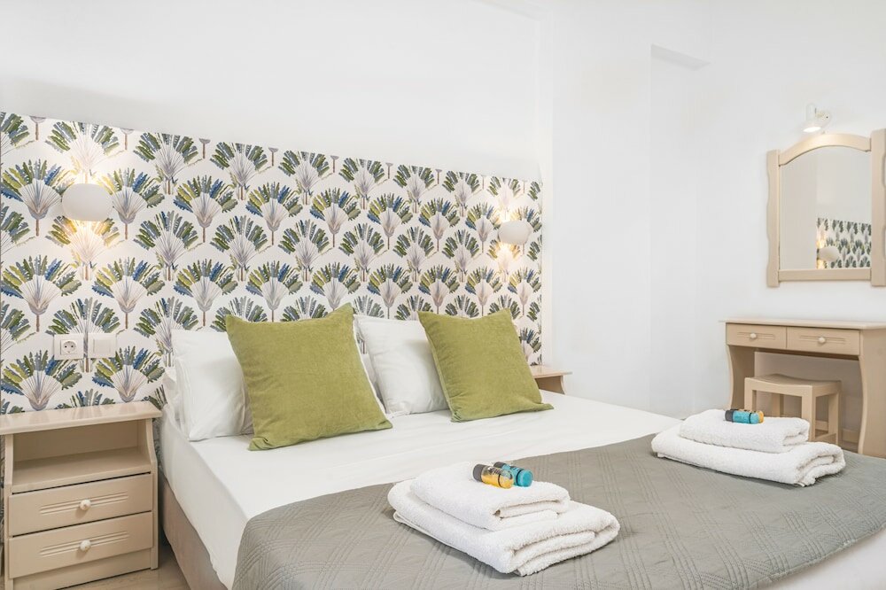 Фото Pyrgaraki Studios and Apartments