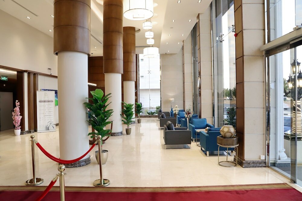 Фото Banan Hotel Suite