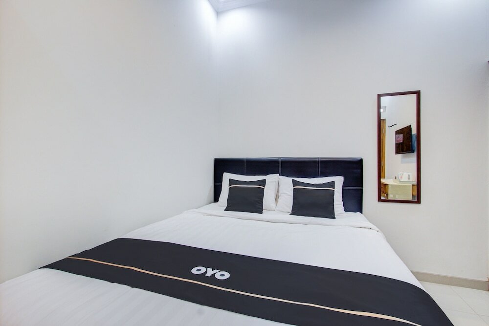 Фото Super Oyo Collection O 3280 Cendhani Raras