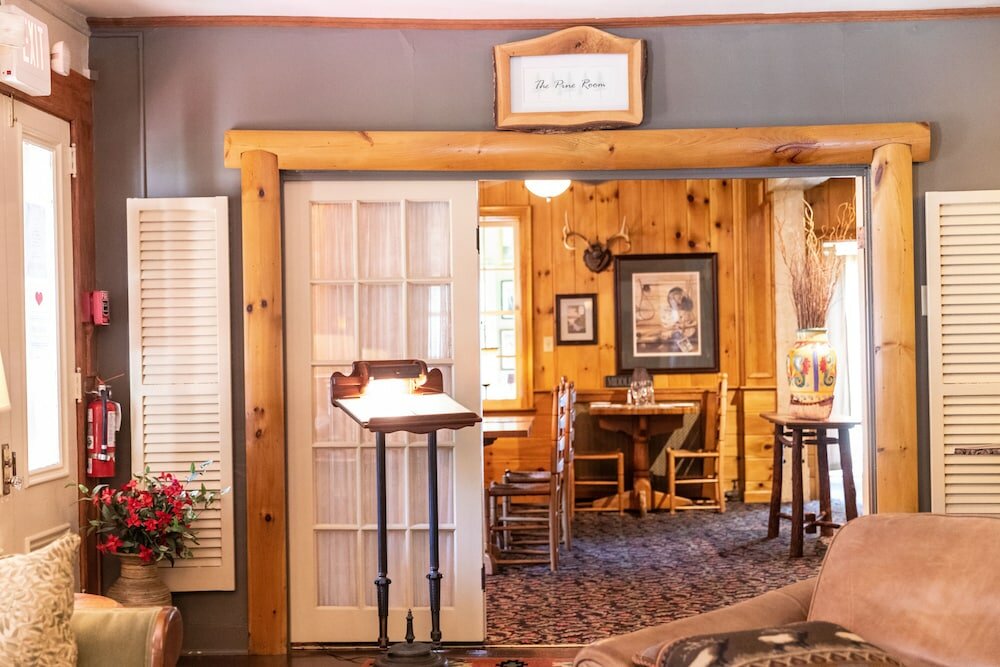 Фото Waybury Inn