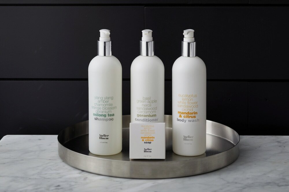 Фото Kimpton Surfcomber Hotel, an Ihg Hotel