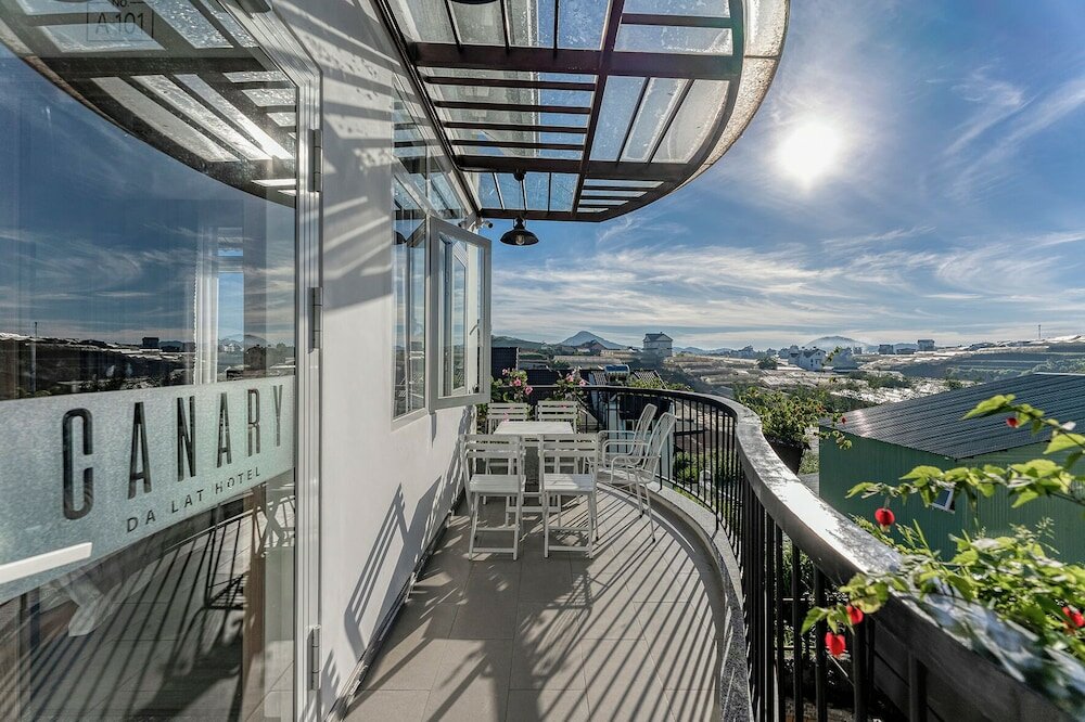 Фото Canary Dalat Hotel